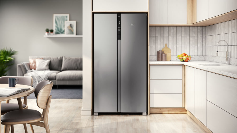 Electrolux Refrigerador de dos puertas verticales con controles IQ