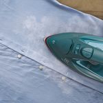 Steam_Iron_ESI80_PineGreen_TopView_Electrolux_1000x1000-1000x1000.raw