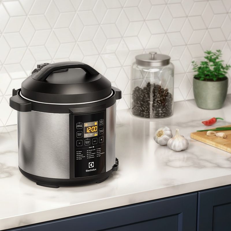 Electric_Pressure_Cooker_PCC20_Kitchen_B_Electrolux_Peru_1000x1000-1000x1000