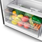 Refrigerator_ERT28F2P4AB_HortiFruti_Electrolux_700x700-500x500