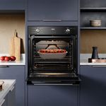 Oven-OE8EH-KitchenOpenedCrop-Electrolux-Spanish-1000x1000