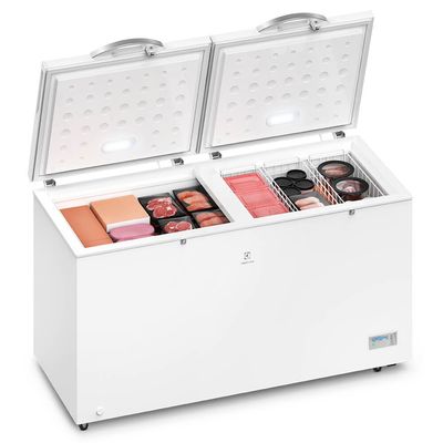 Freezer-EFC50W2HTW-PerspectiveLoaded-Electrolux-1000x1000