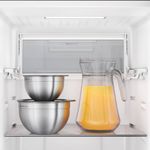 Refrigerator-ERQR32EN2HUS-RetractableShelf-Electrolux-Spanish