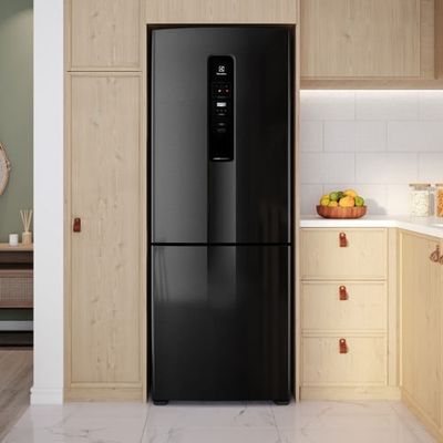 Refrigerator_IB7B_Environment_Square_Electrolux_Spanish-500x500
