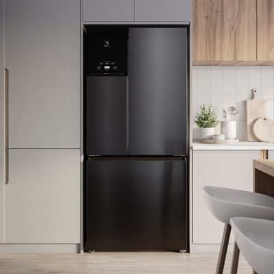 Refrigerator-IM8B-Environment-Square-Electrolux-Portuguese
