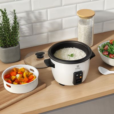 RiceCooker_RCB50_Kitchen_Electrolux_1000x1000-1000x1000.raw.jpg