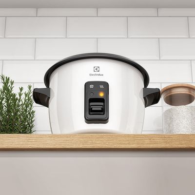 RiceCooker_RCB50_ConcepView_Electrolux_Andinos_1000x1000-1000x1000.raw.jpg