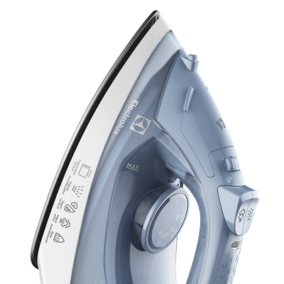 Steam_Iron_ESI10_ConceptView_Electrolux_Spanish_1000x1000-1000x1000.raw