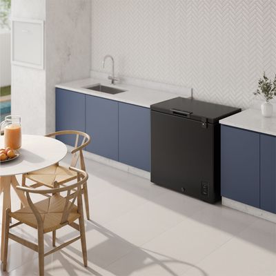 Freezer_EFH20S3P5AB_Ambience_Electrolux_Spanish-1000x1000.raw