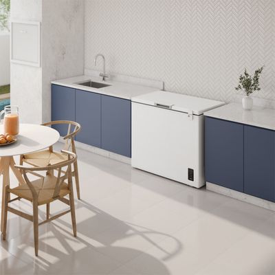 Freezer_EFH25S3P5AW_Ambience_Electrolux_Spanish-1000x1000.raw