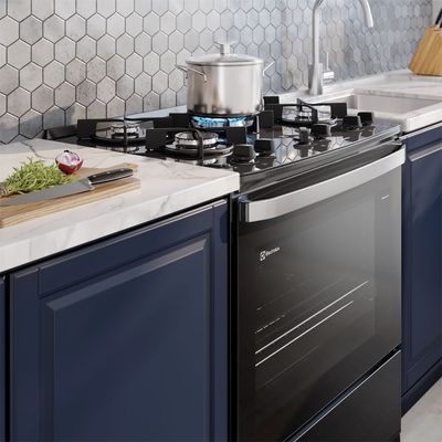 Cooker_F5EGB_Kitchen_5_mouths_Square_Electrolux_Spanish-1000x1000.raw