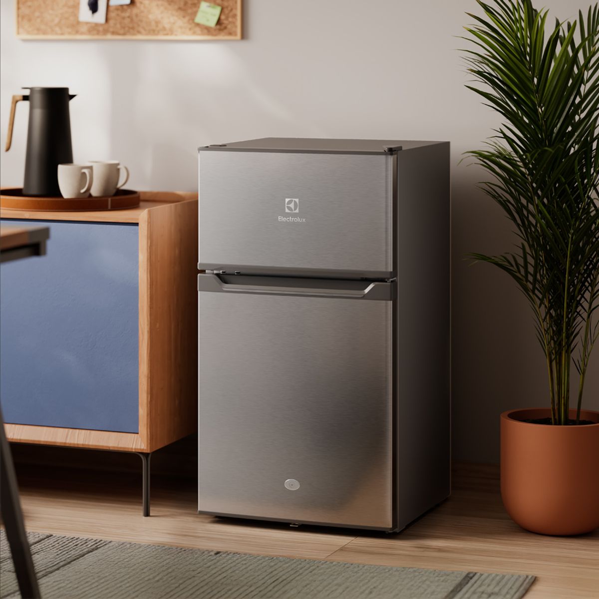 Refrigerator_ERT95S2P6AS_Environment_Square_Electrolux_Spanish-1000x1000.raw
