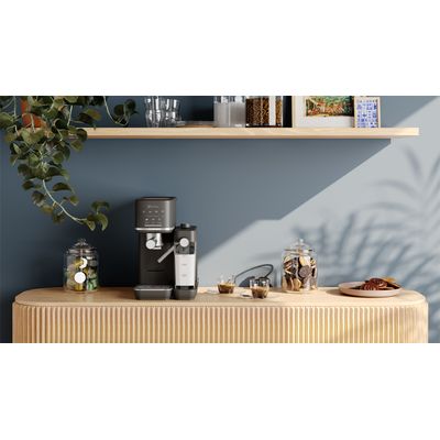 Espresso_ECM70_Environment_Wide_Electrolux_Spanish-1000x563.raw