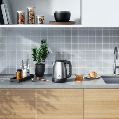 KettleEEK10KitchenElectrolux-1000x1000.raw