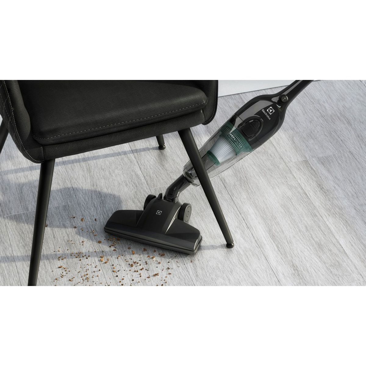 Vacuum_Cleaner_STK12_180_Steering_Electrolux_Portuguese-1000x1000